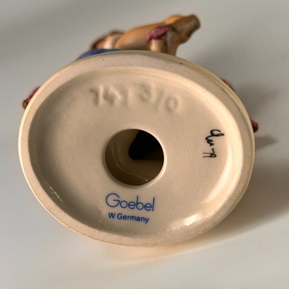 Vintage Goebel Hummel Apple Tree Girl Figurine 141 3/0  W. Germany 1979 TMK 6 - Picture 12 of 14